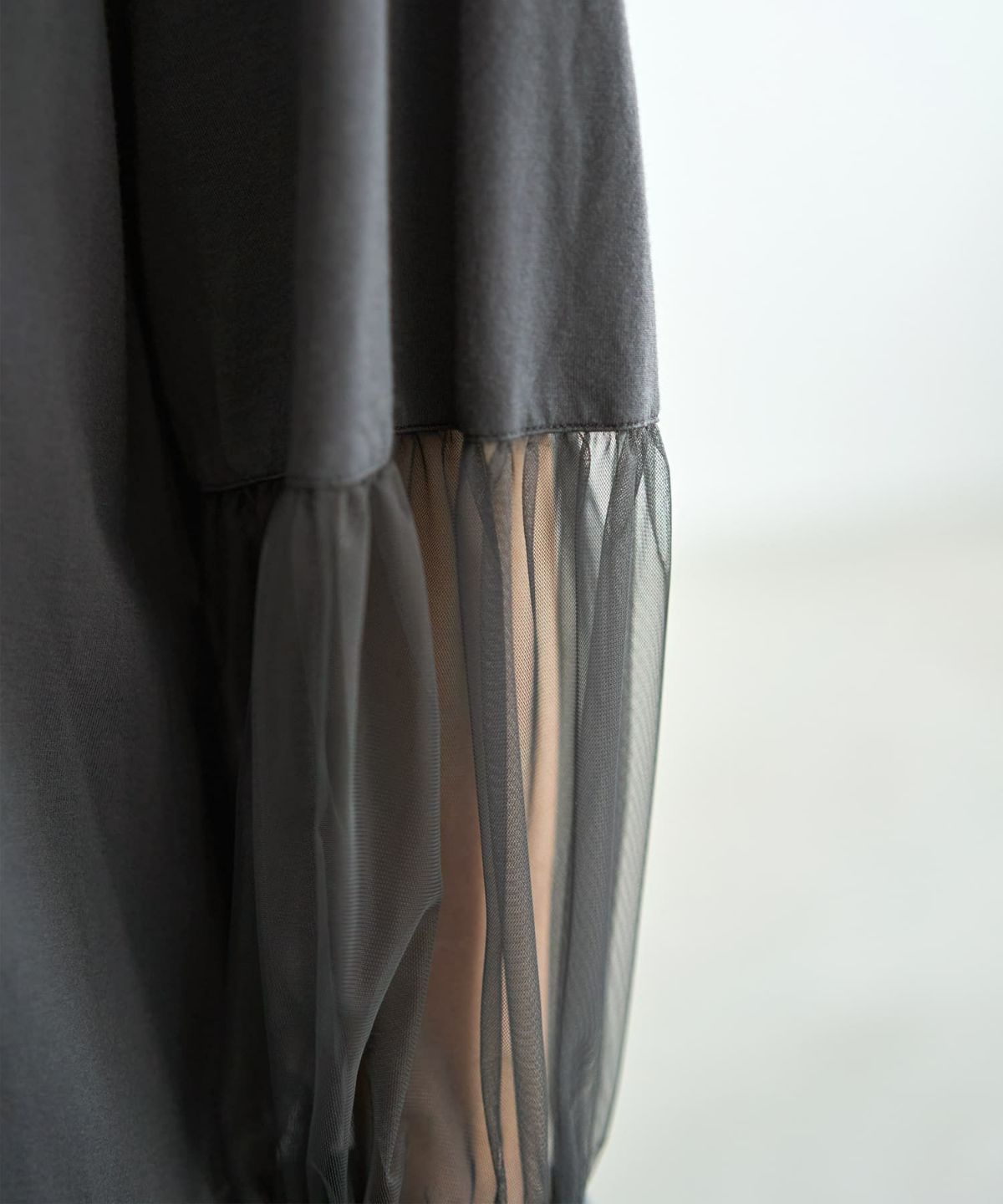 着用イメージ 166cm チャコール