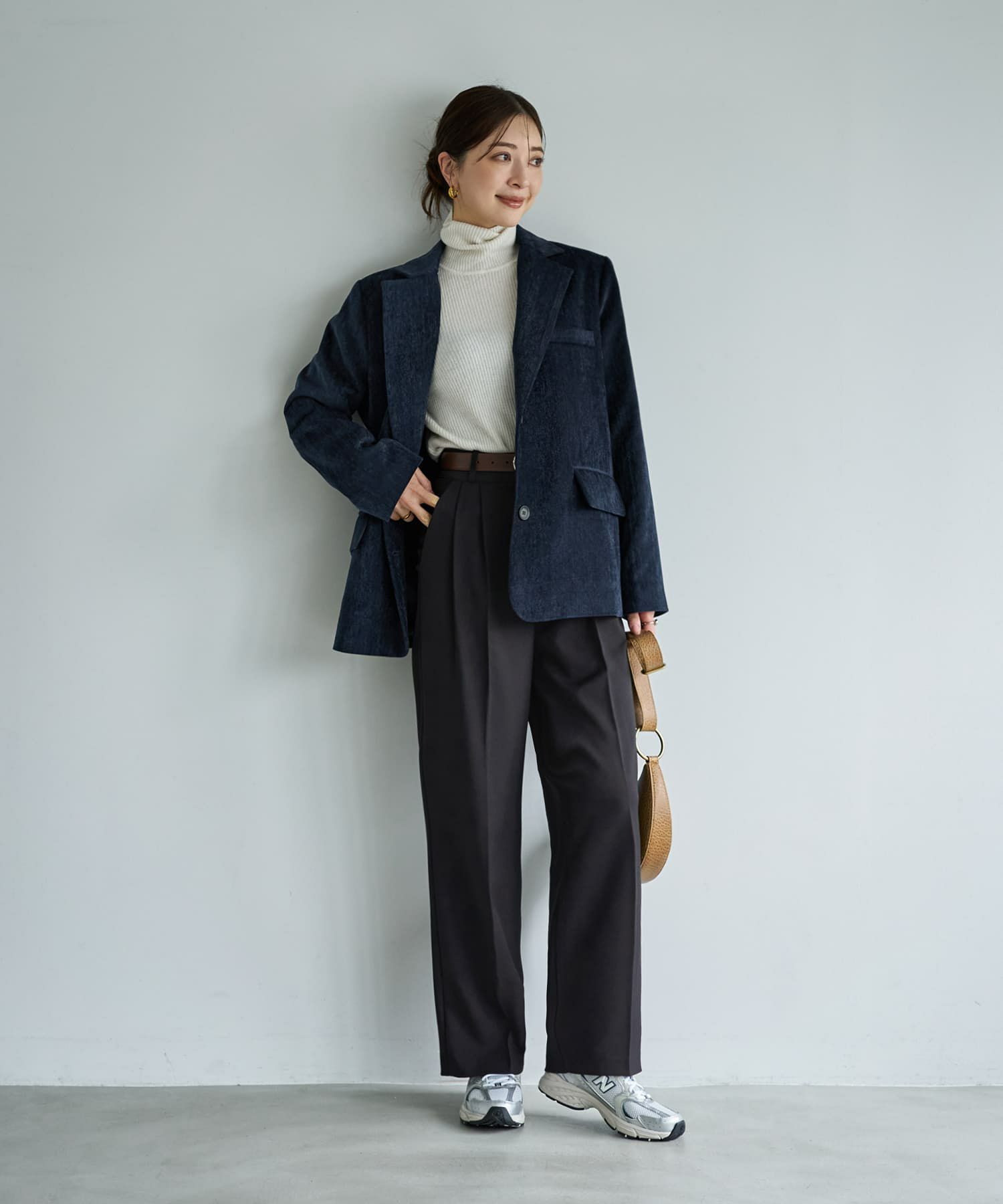 【soerte】ベルベットテーラードジャケット/ベルベットスラックス　セット販売 soerte（ソエルテ）の「Oversize 6B velvet tailored jacket/オーバー