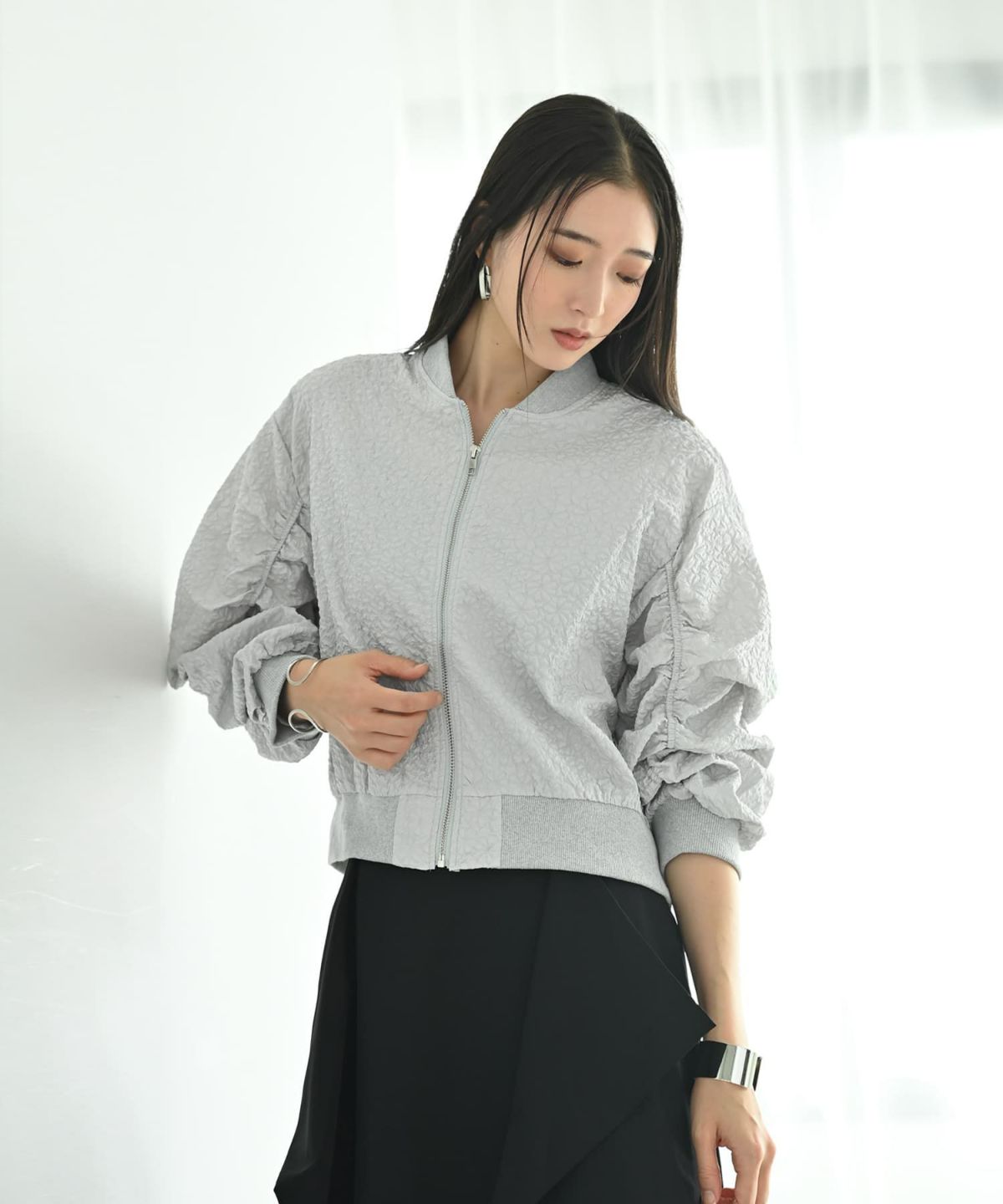 着用イメージ 169cm グレー