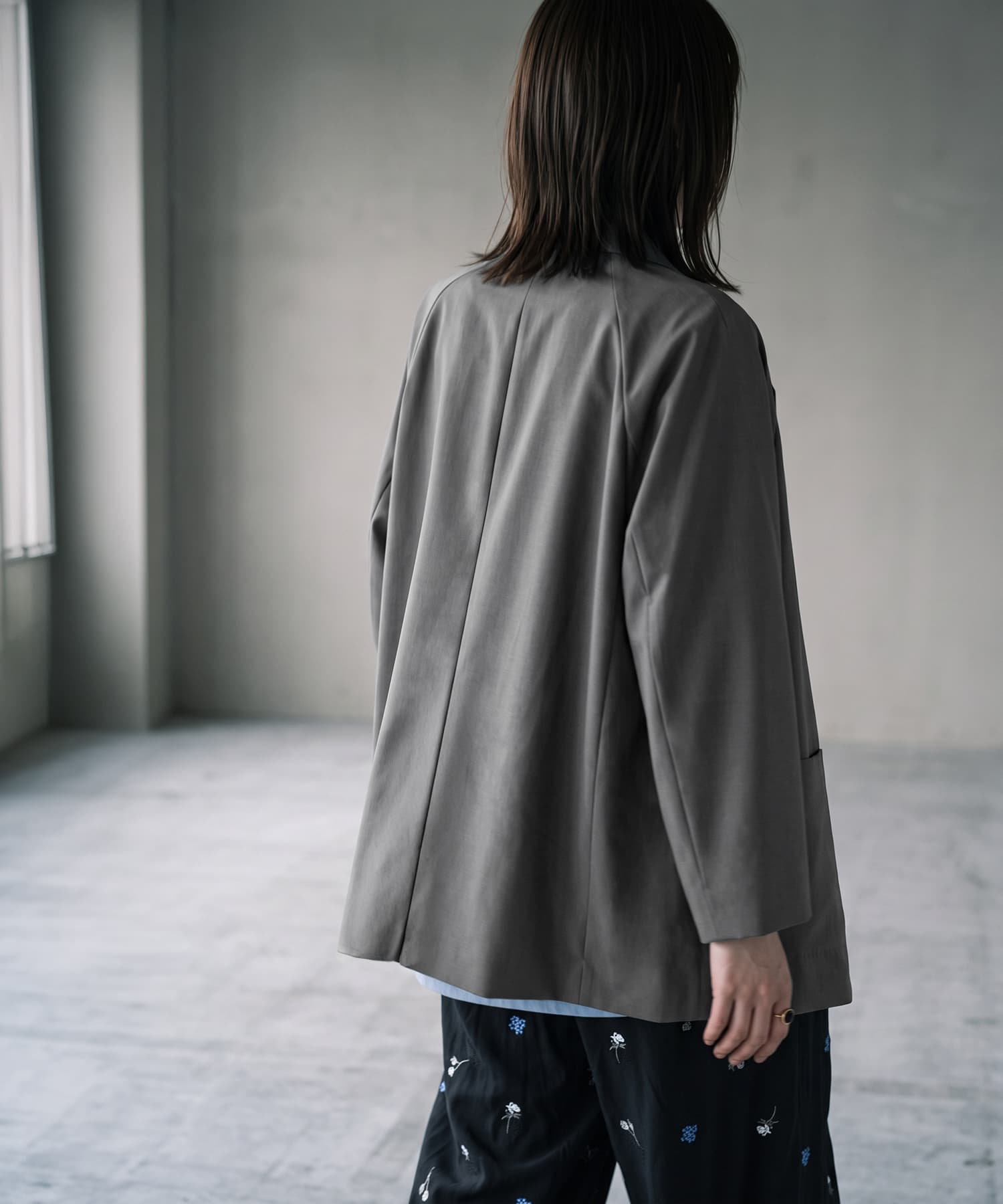 着用イメージ 169cm グレー
