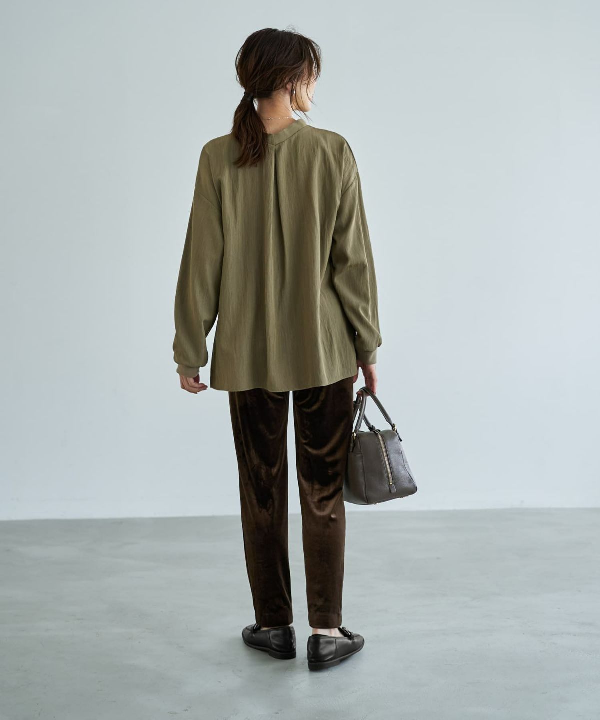 着用イメージ 166cm カーキ