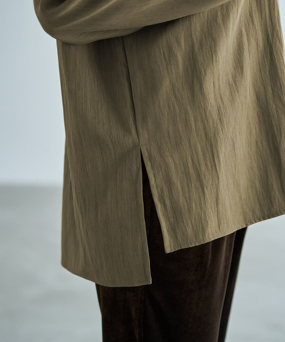 着用イメージ 166cm カーキ