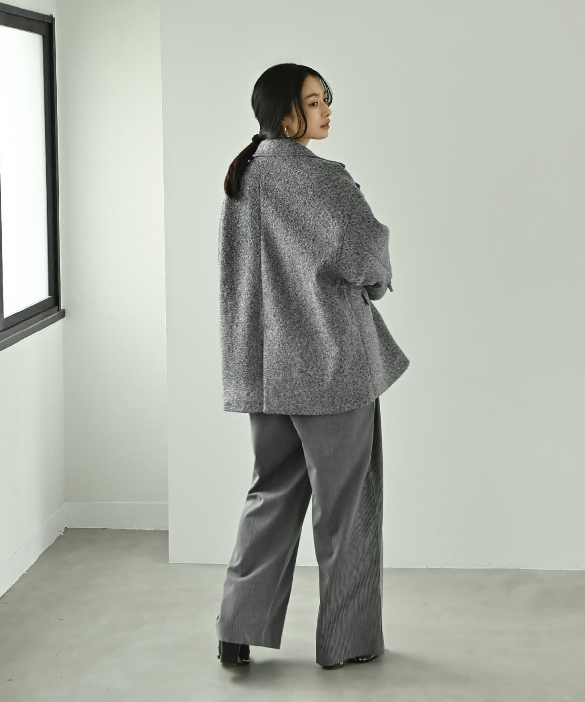 着用イメージ 167cm チャコール