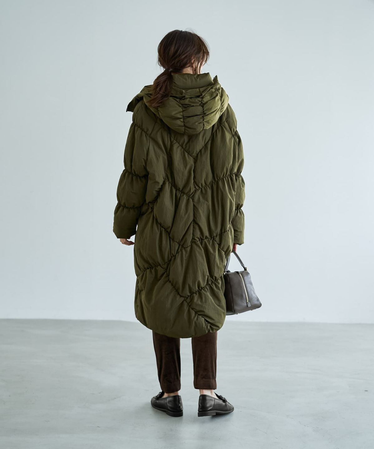 着用イメージ 166cm カーキ