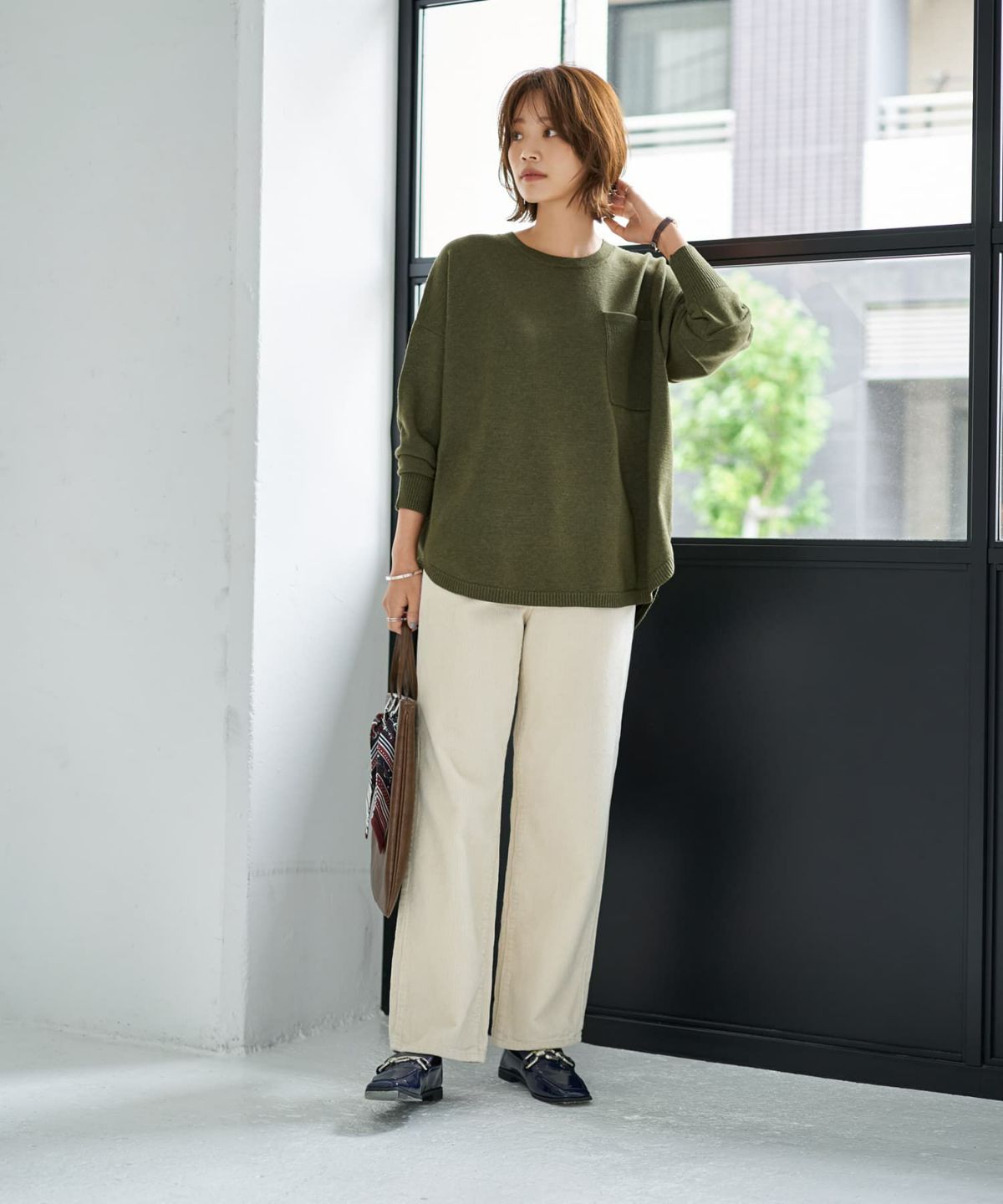 着用イメージ 167cm カーキ