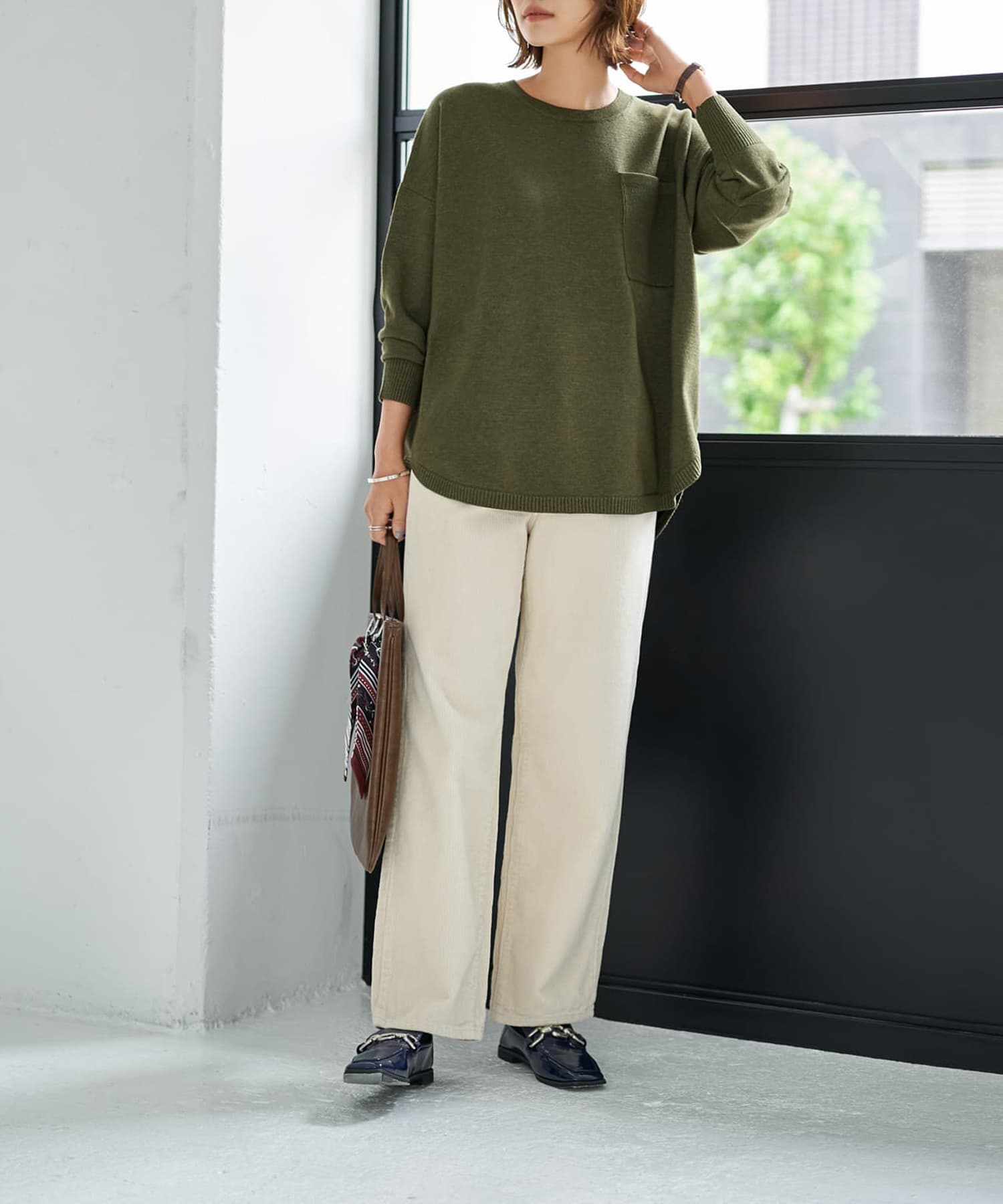 着用イメージ 167cm カーキ