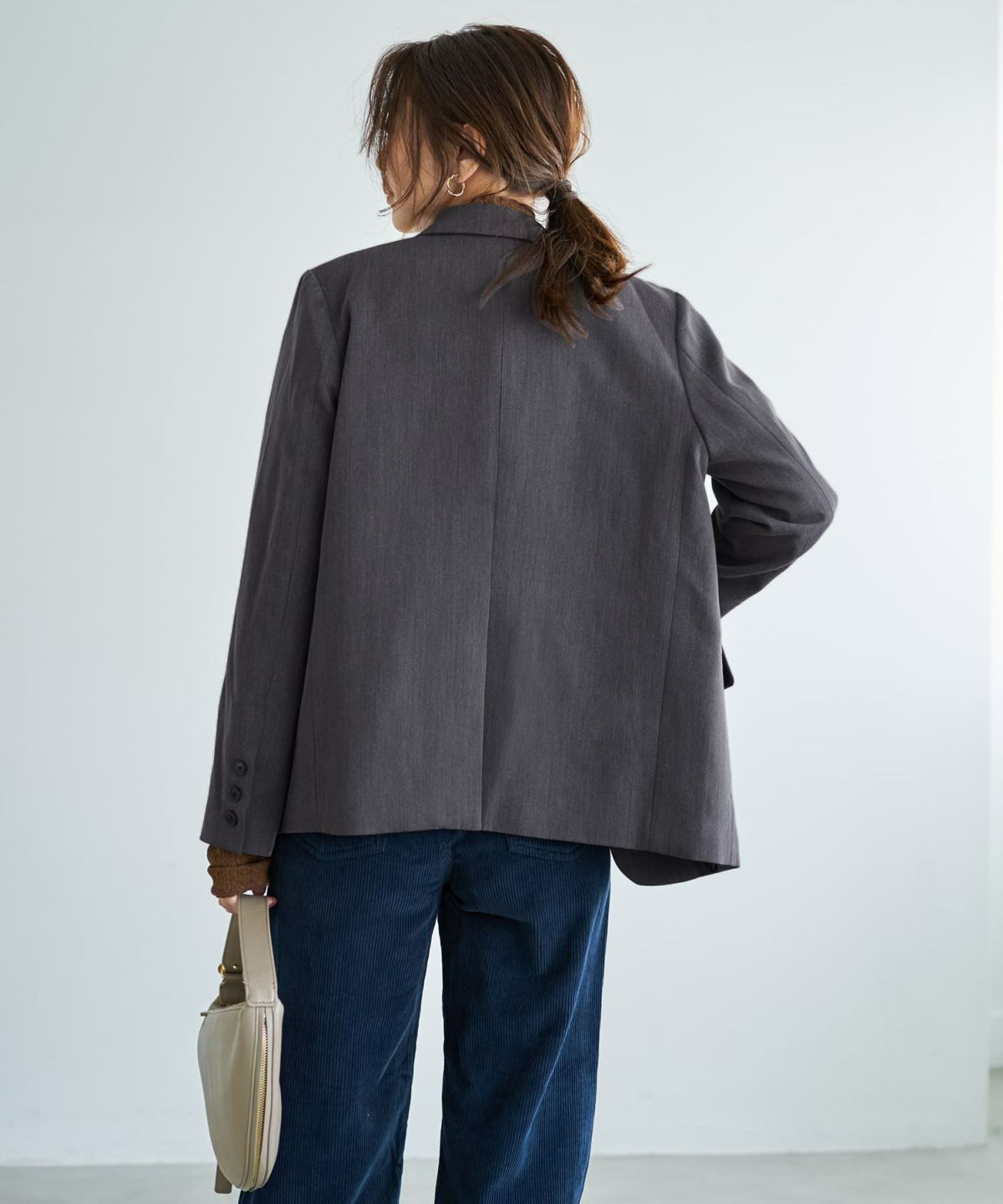 着用イメージ 166cm グレー