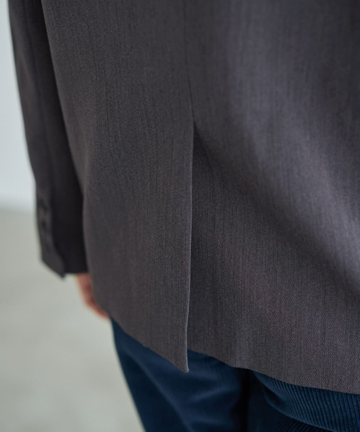 着用イメージ 166cm グレー