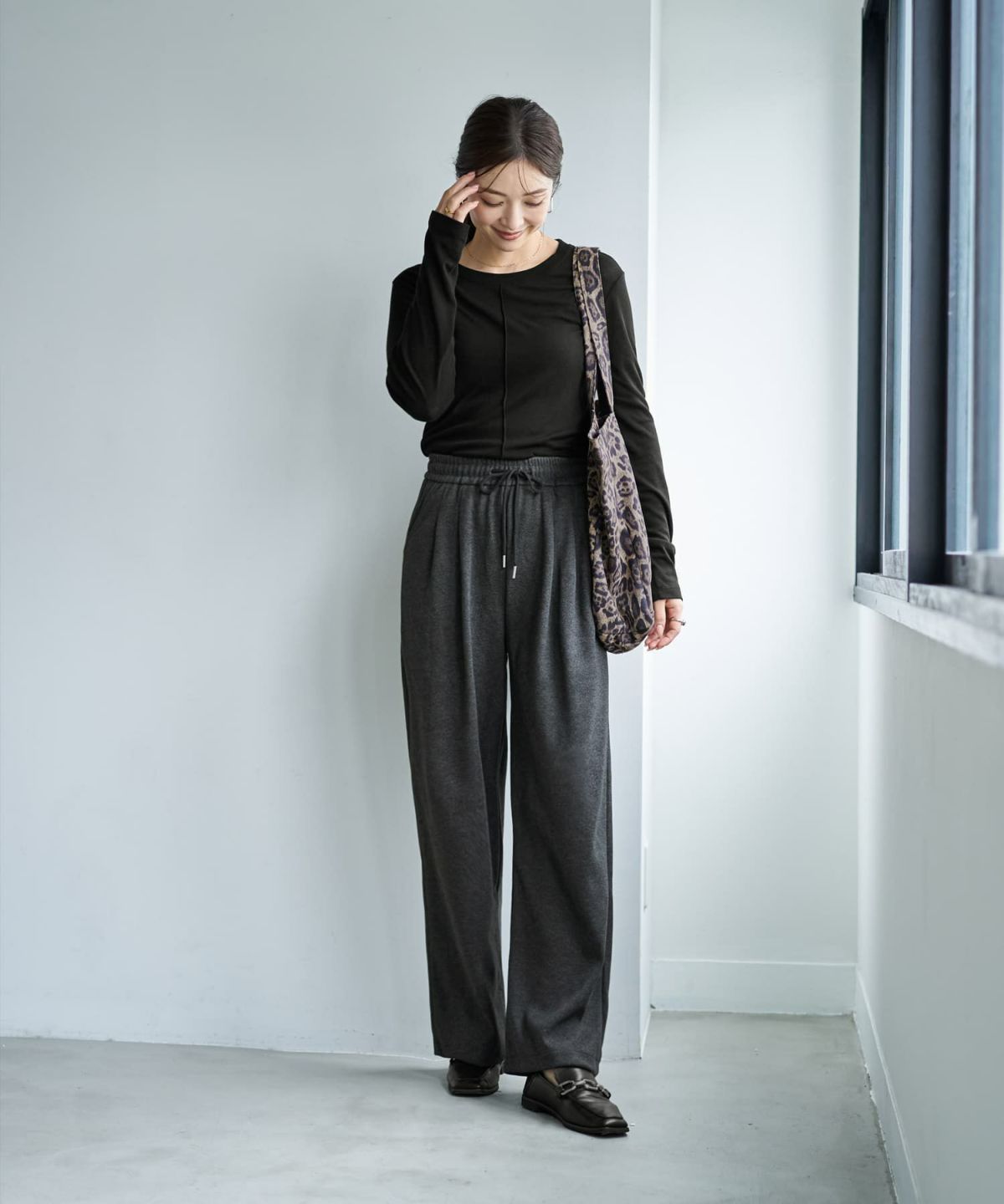 着用イメージ 166cm チャコール