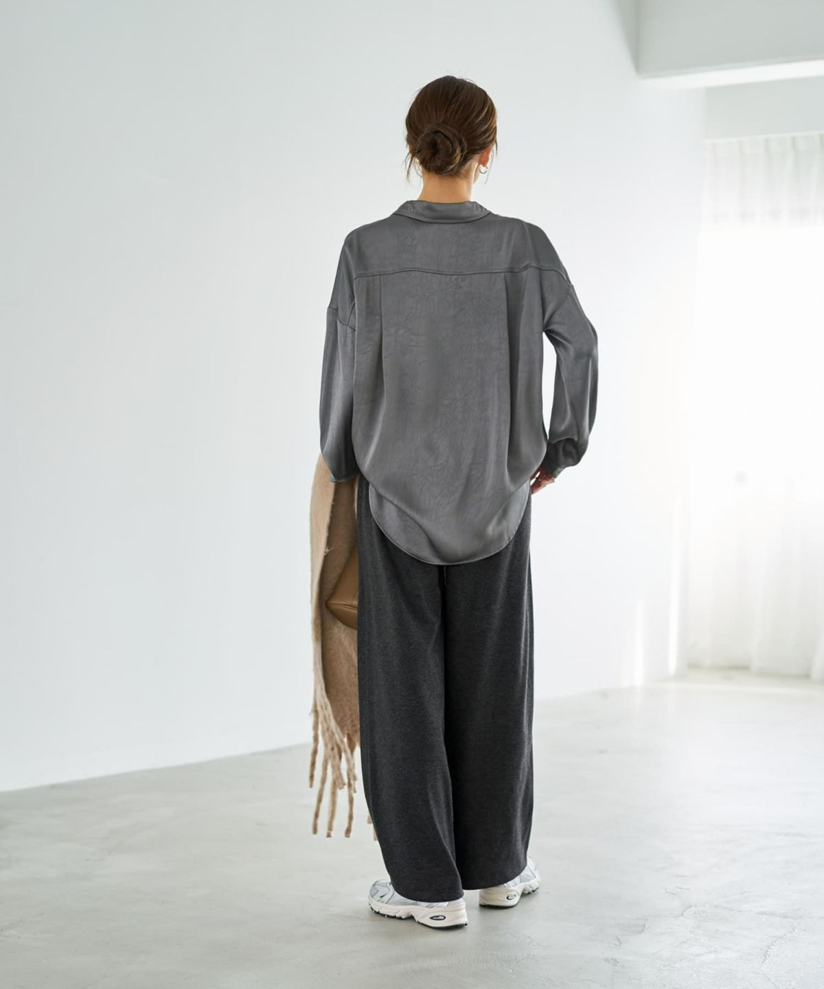 着用イメージ 167cm グレー