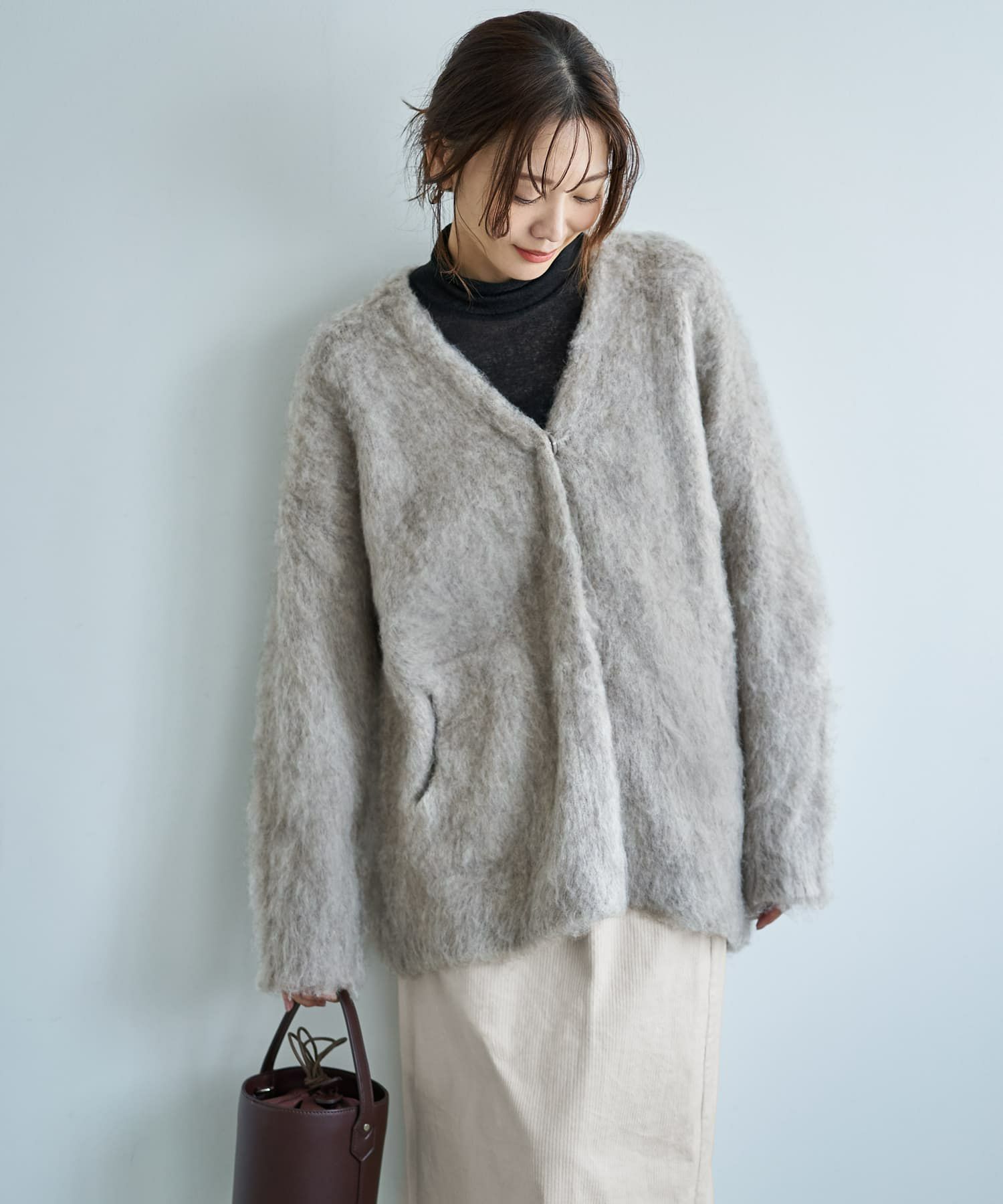 グレージュ