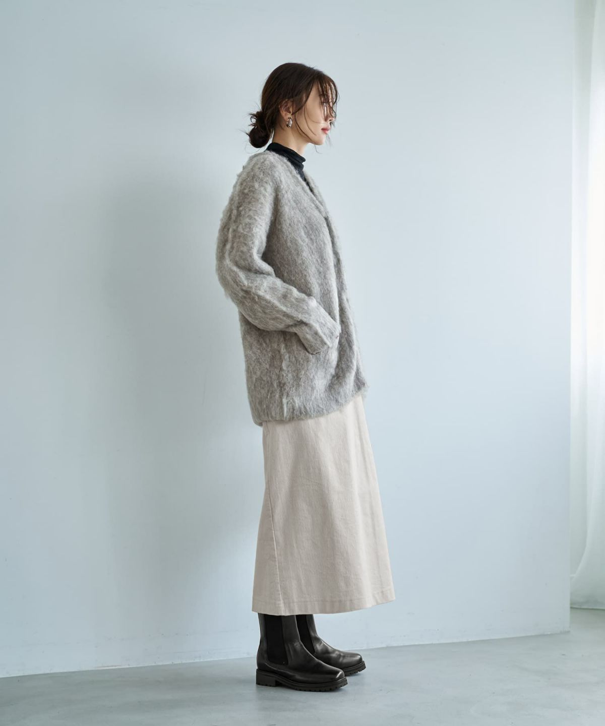 着用イメージ 166cm グレージュ