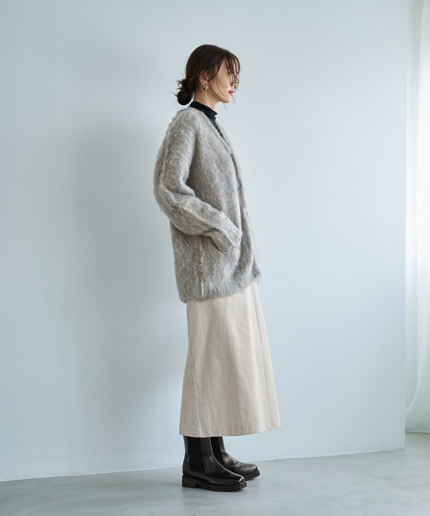 着用イメージ 166cm グレージュ