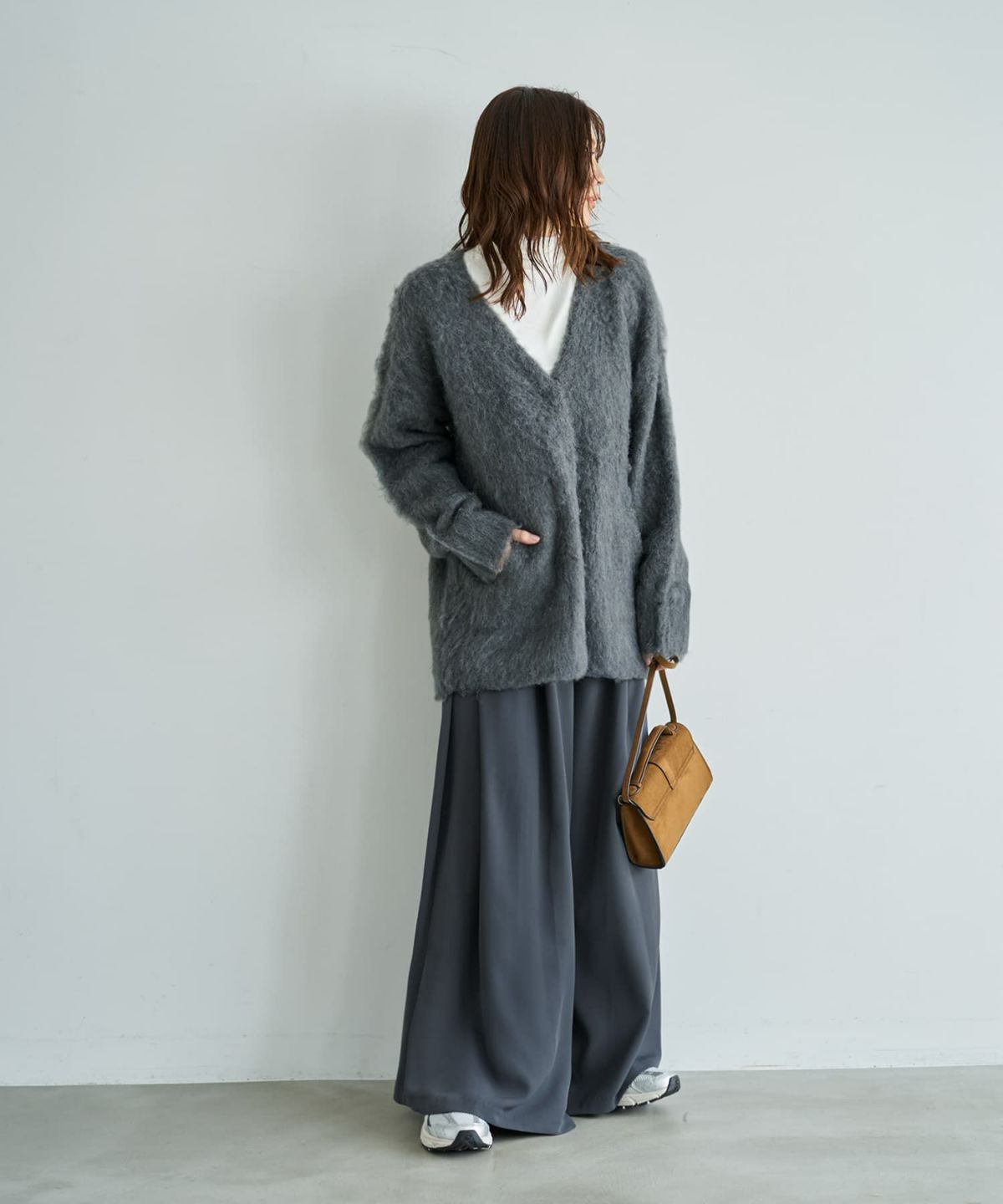 着用イメージ 166cm ダークグレー