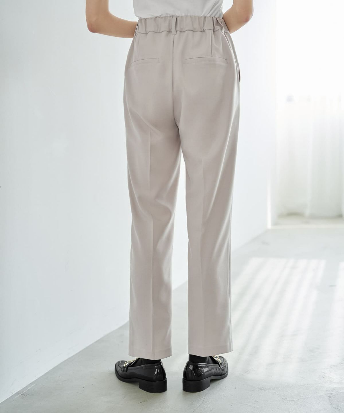 着用イメージ 167cm グレージュ Sサイズ