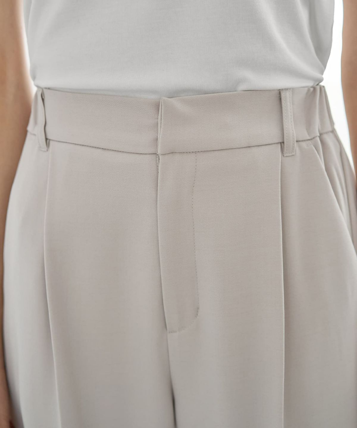 着用イメージ 167cm グレージュ Sサイズ