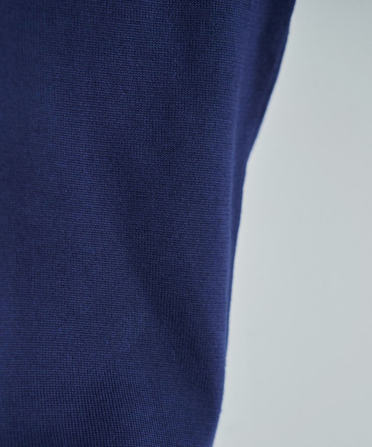 着用イメージ 166cm コバルトブルー