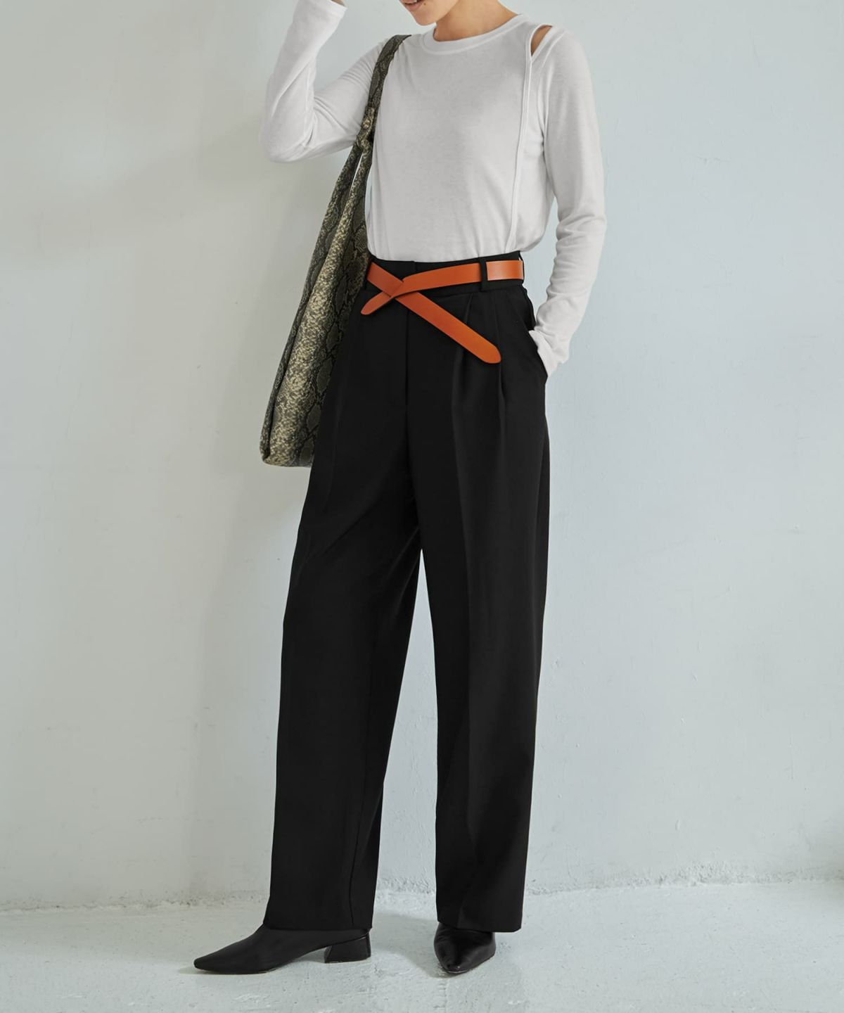 オレンジブラウン 