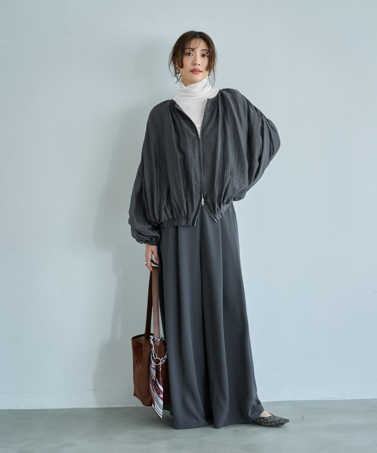 着用イメージ 166cm ダークグレー
