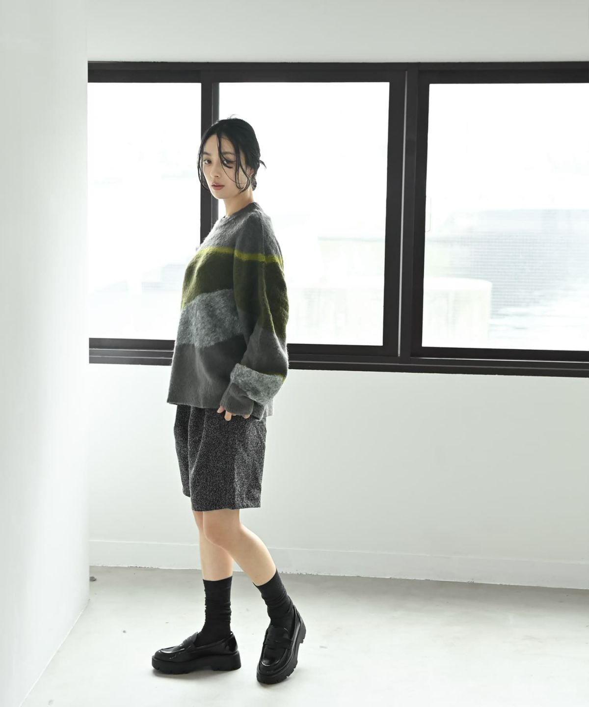 着用イメージ 167cm チャコール