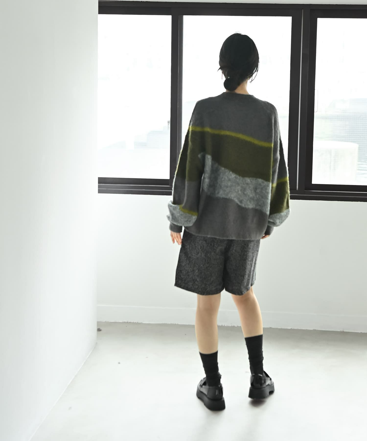 着用イメージ 167cm チャコール