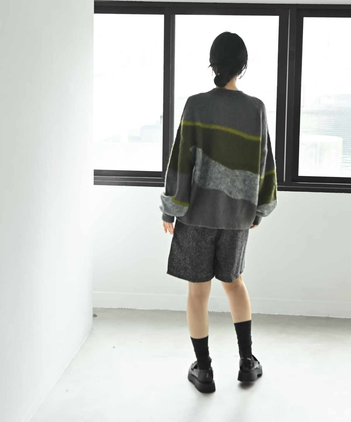 着用イメージ 167cm チャコール