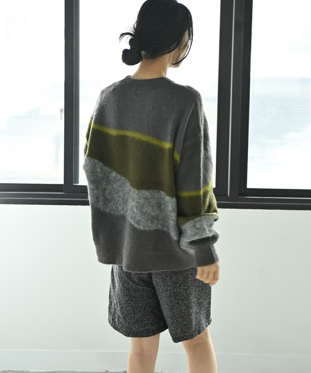 着用イメージ 167cm チャコール