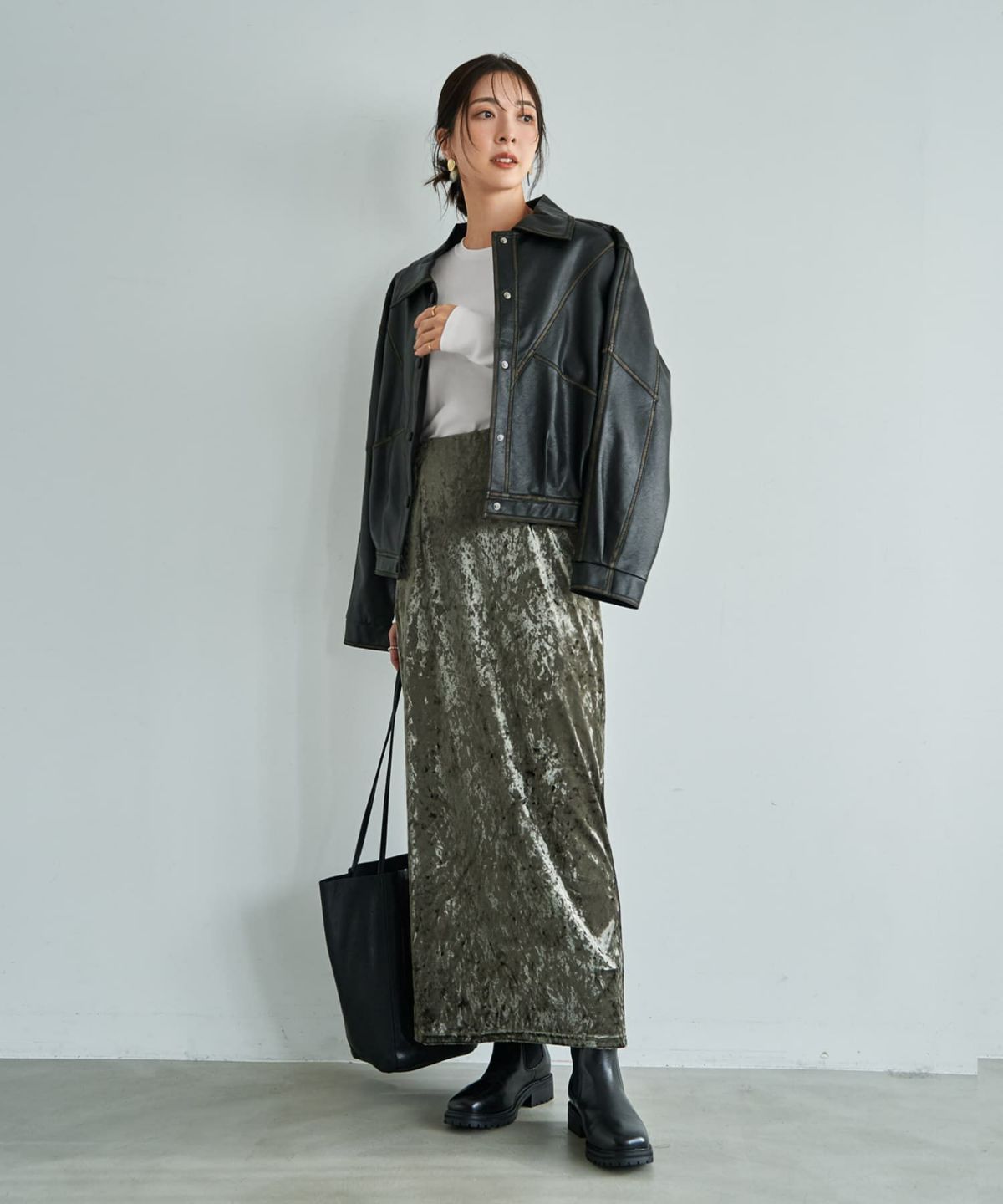 着用イメージ 166cm ダークカーキ 02サイズ