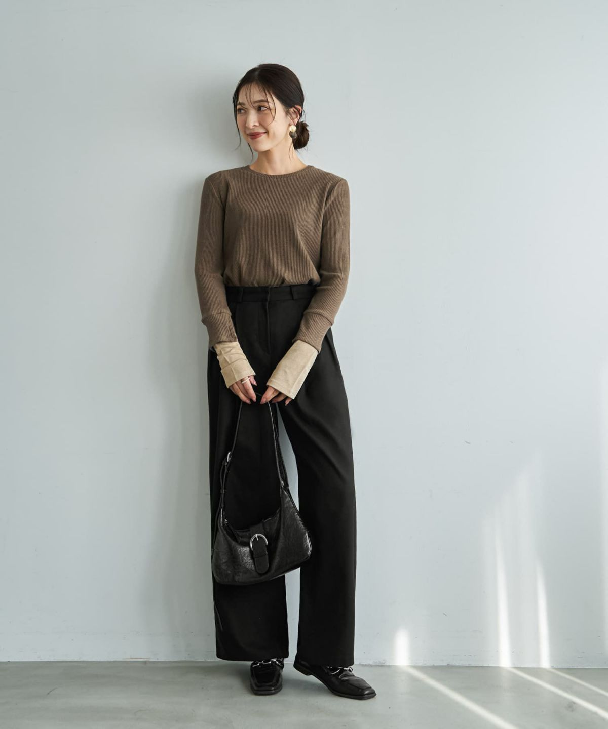 着用イメージ 167cm カーキブラウン×ベージュ