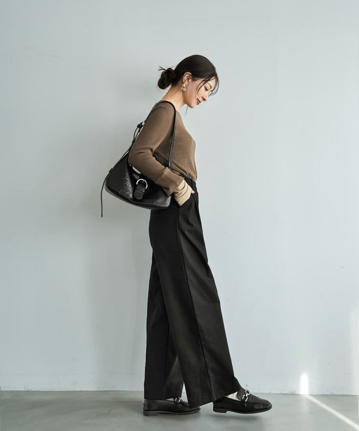 着用イメージ 167cm カーキブラウン×ベージュ