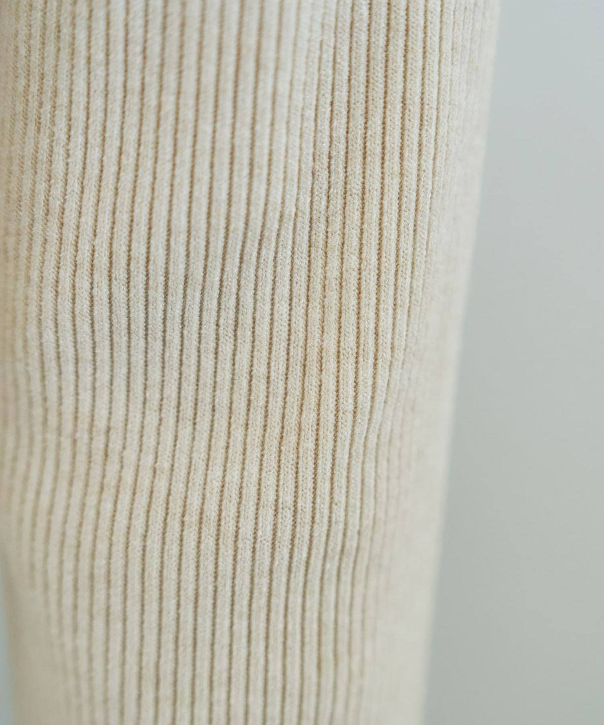 着用イメージ 167cm ライトベージュ×グリーン