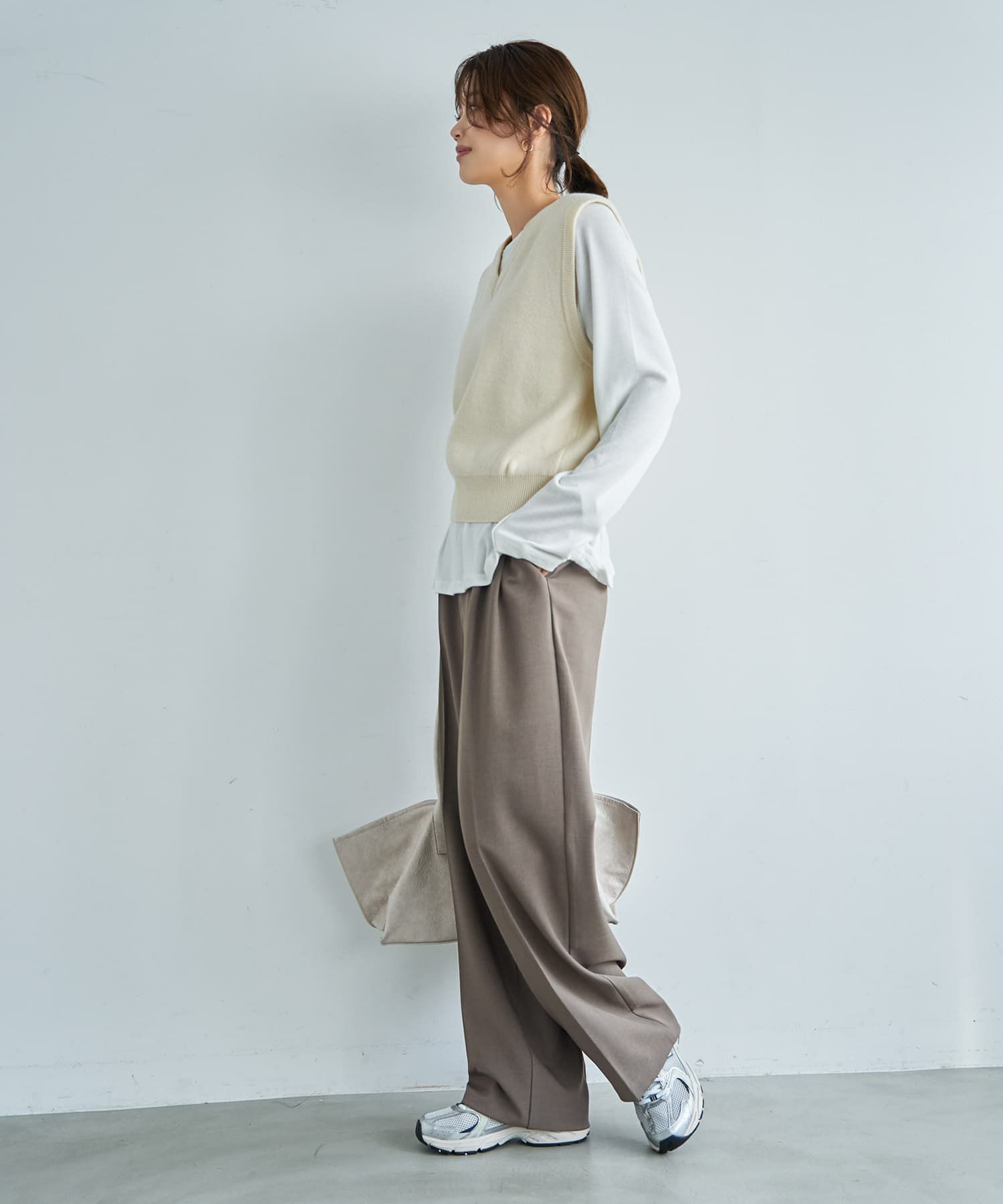 着用イメージ 167cm クリーム