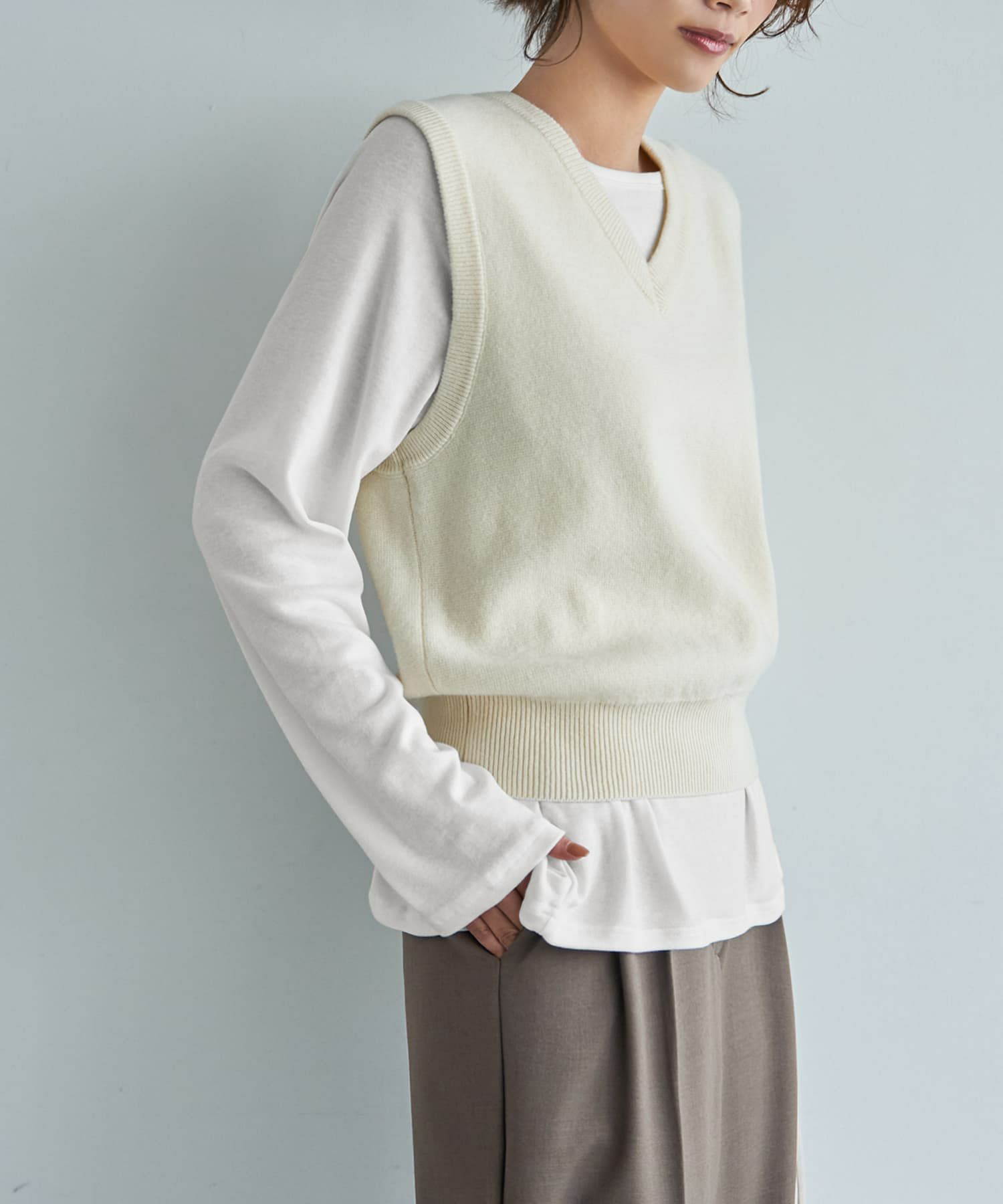 デミリー　BOLT カシミヤ Vネックニットベスト item323028871501-1-2.jpg