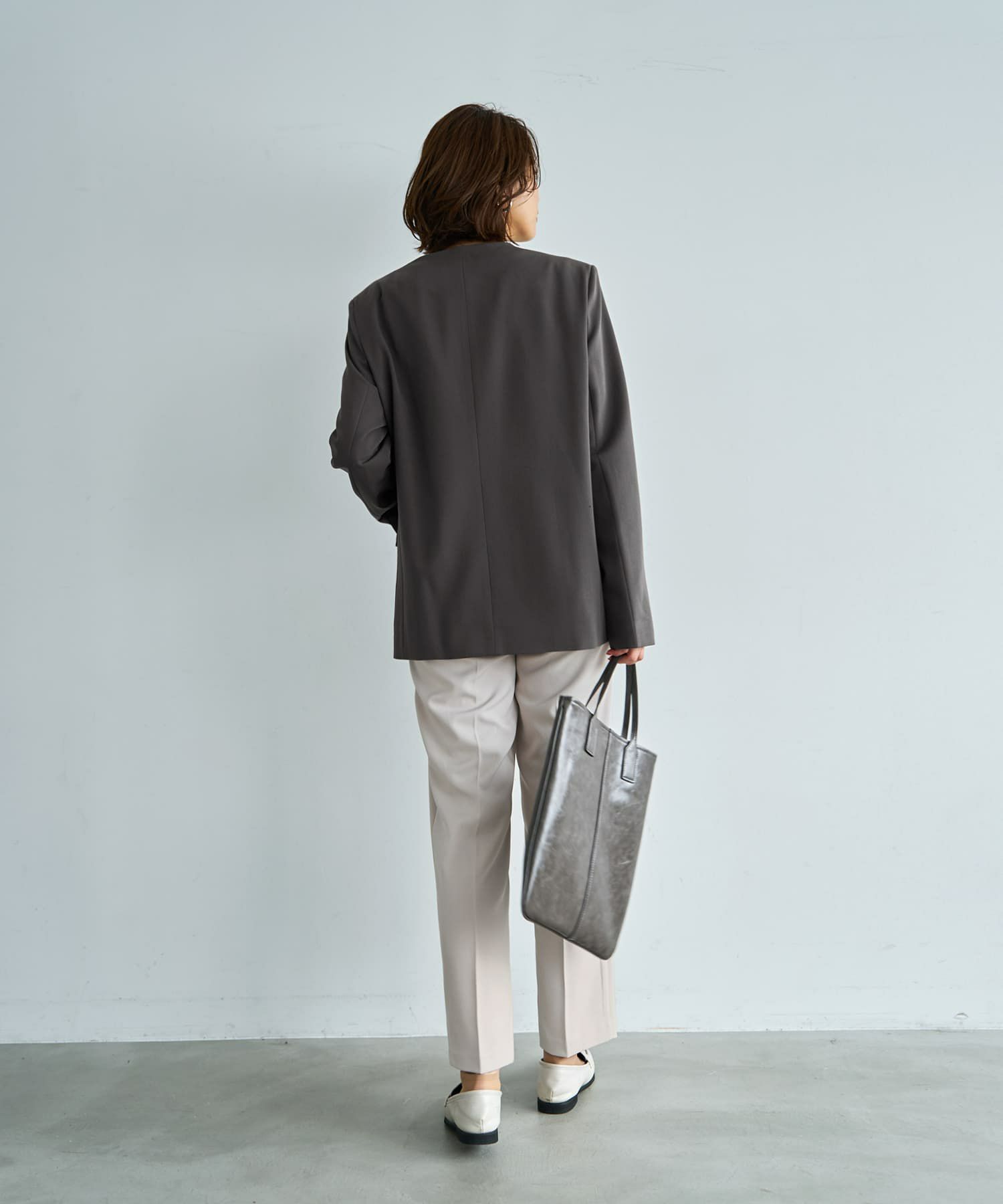 着用イメージ 167cm チャコール